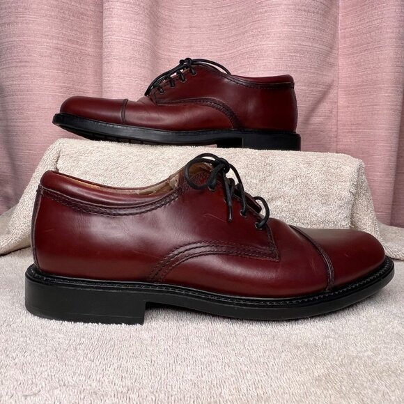 Dockers Mens Burgundy Leather Oxford Shoes Size 10.5M Cap Toe Casual Comfortable - Picture 1 of 16